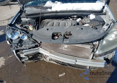 2010 Honda Odyssey Lx z USA, uszkodzony, nr VIN 5FNRL3H24AB036346